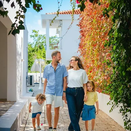 Hotel Greek Village - Latchi הכפר היווני - כשר 4*