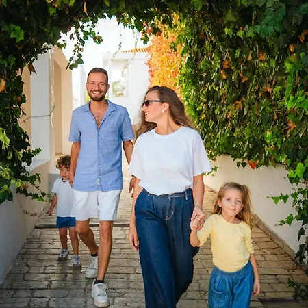 Greek Village - Latchi הכפר היווני - כשר 4*