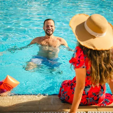 Greek Village - Latchi הכפר היווני - כשר Hotel 4*