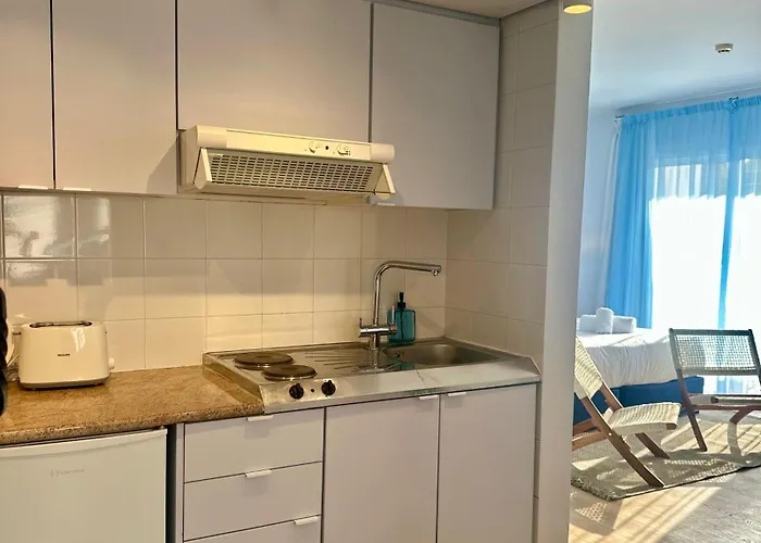 Greek Village - Latchi הכפר היווני - כשר