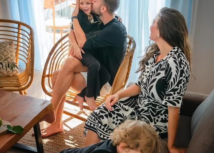 Greek Village - Latchi הכפר היווני - כשר