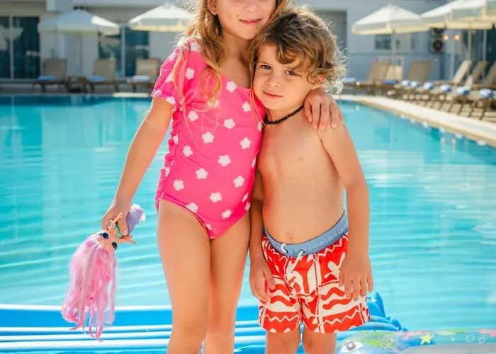 Greek Village - Latchi הכפר היווני - כשר Polis