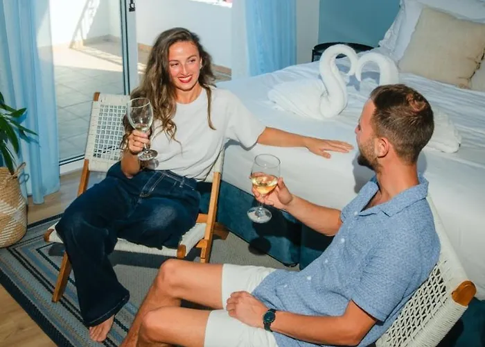 Greek Village - Latchi הכפר היווני - כשר