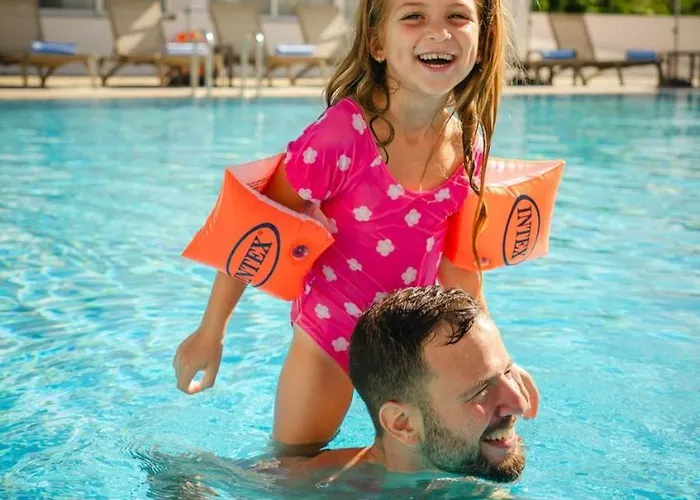 Hotel Greek Village - Latchi הכפר היווני - כשר