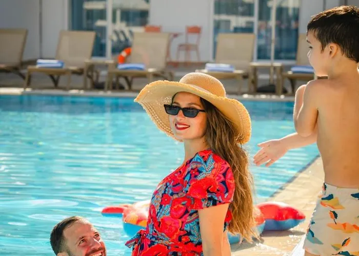 Greek Village - Latchi הכפר היווני - כשר Polis