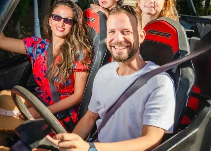 Greek Village - Latchi הכפר היווני - כשר ホテル