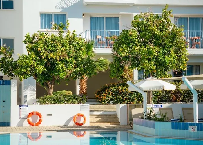 Hotel Greek Village - Latchi הכפר היווני - כשר 4*